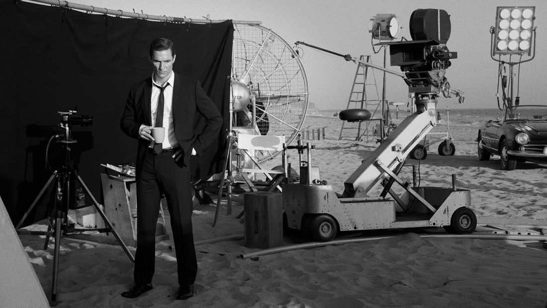 Beyond The Screen: Rare Behind-the-Scenes Images Of Actors