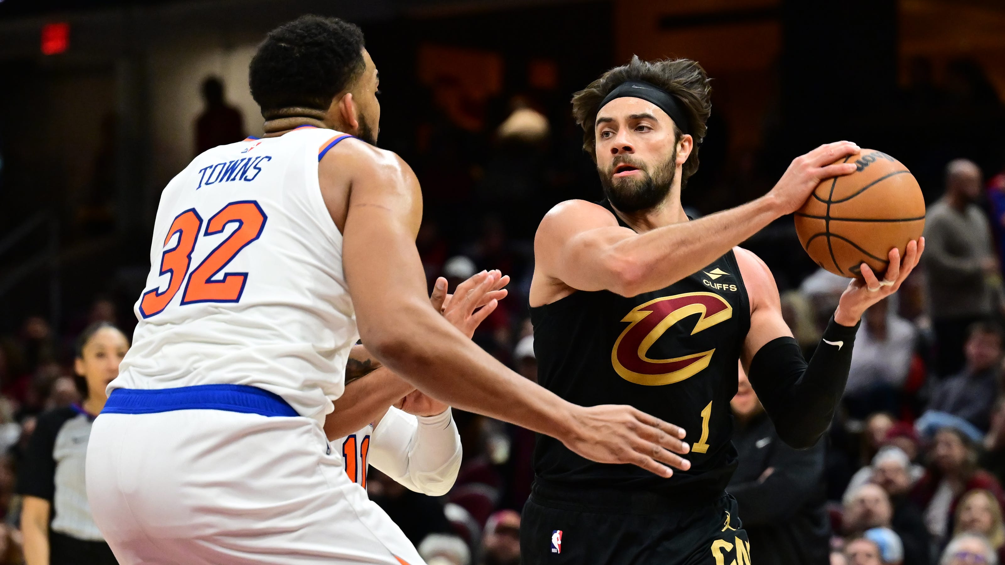 Cleveland Cavaliers Cruise Past New York Knicks